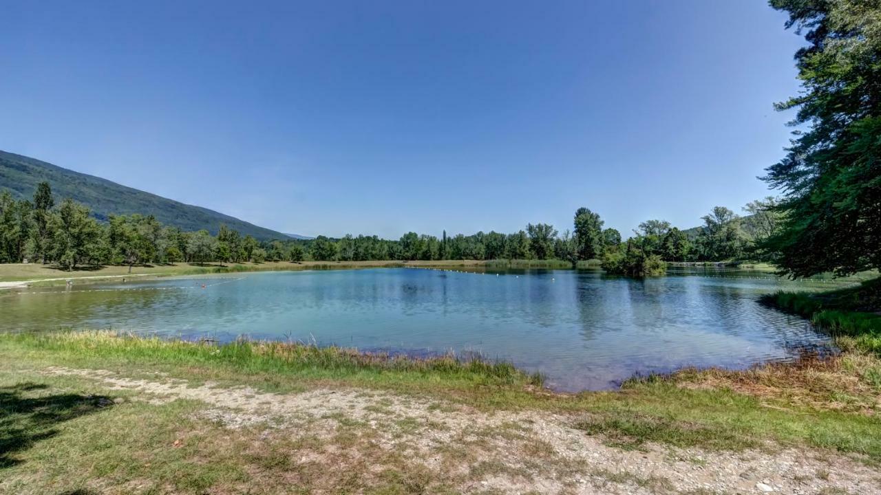 Vacanceole - Le Village Des Oiseaux Motz Exterior photo